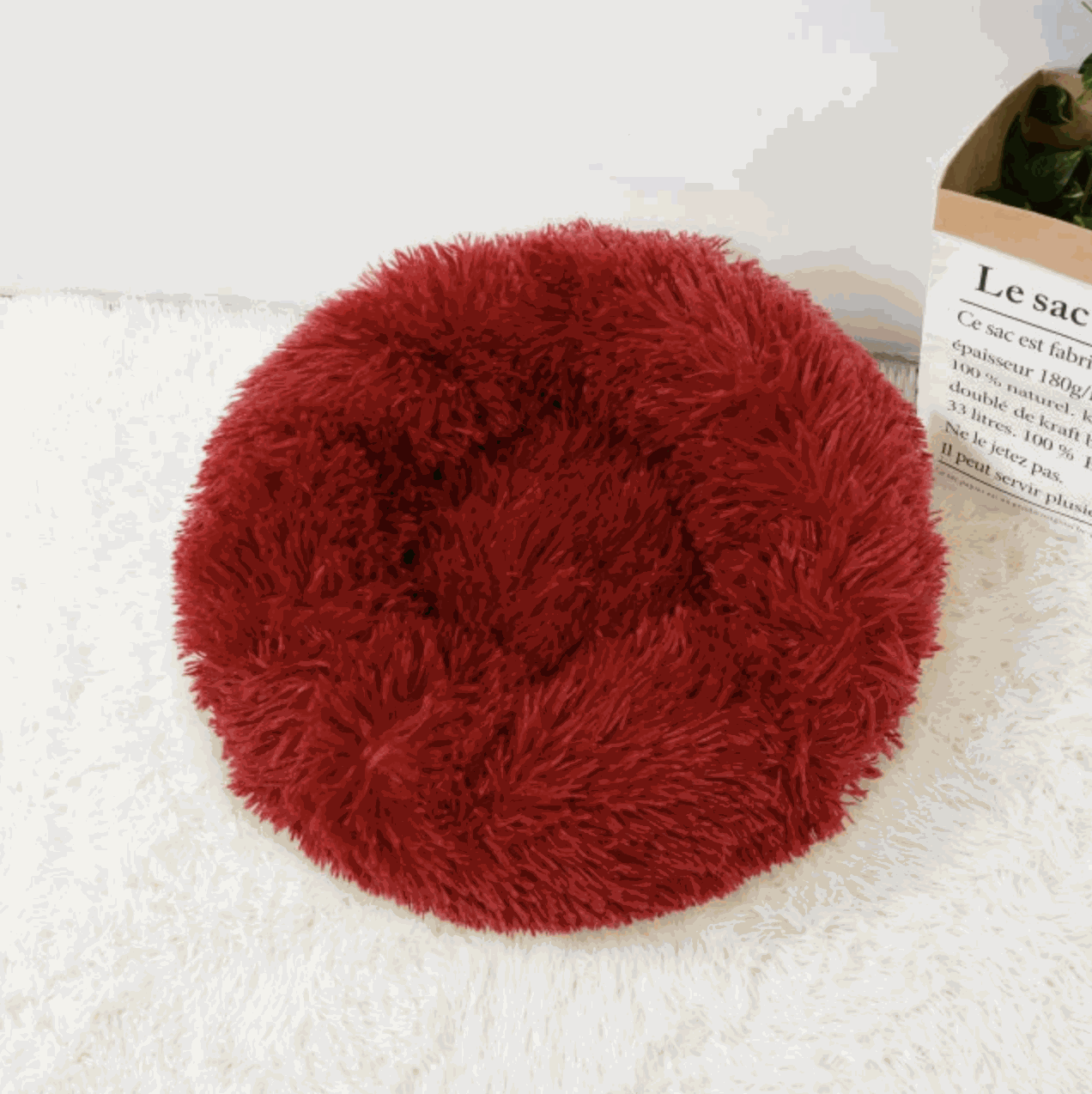 Soft L red cozy Fluffy nest (80cm external diameter)
